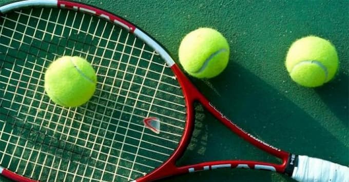 Luật về vợt tennis tiêu chuẩn